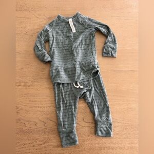 Childhoods matching set green size 3/6 months